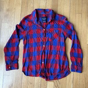 American Eagle Flannel Shirt Long Sleeve Women's S/P Plaid Purple Blue Red
